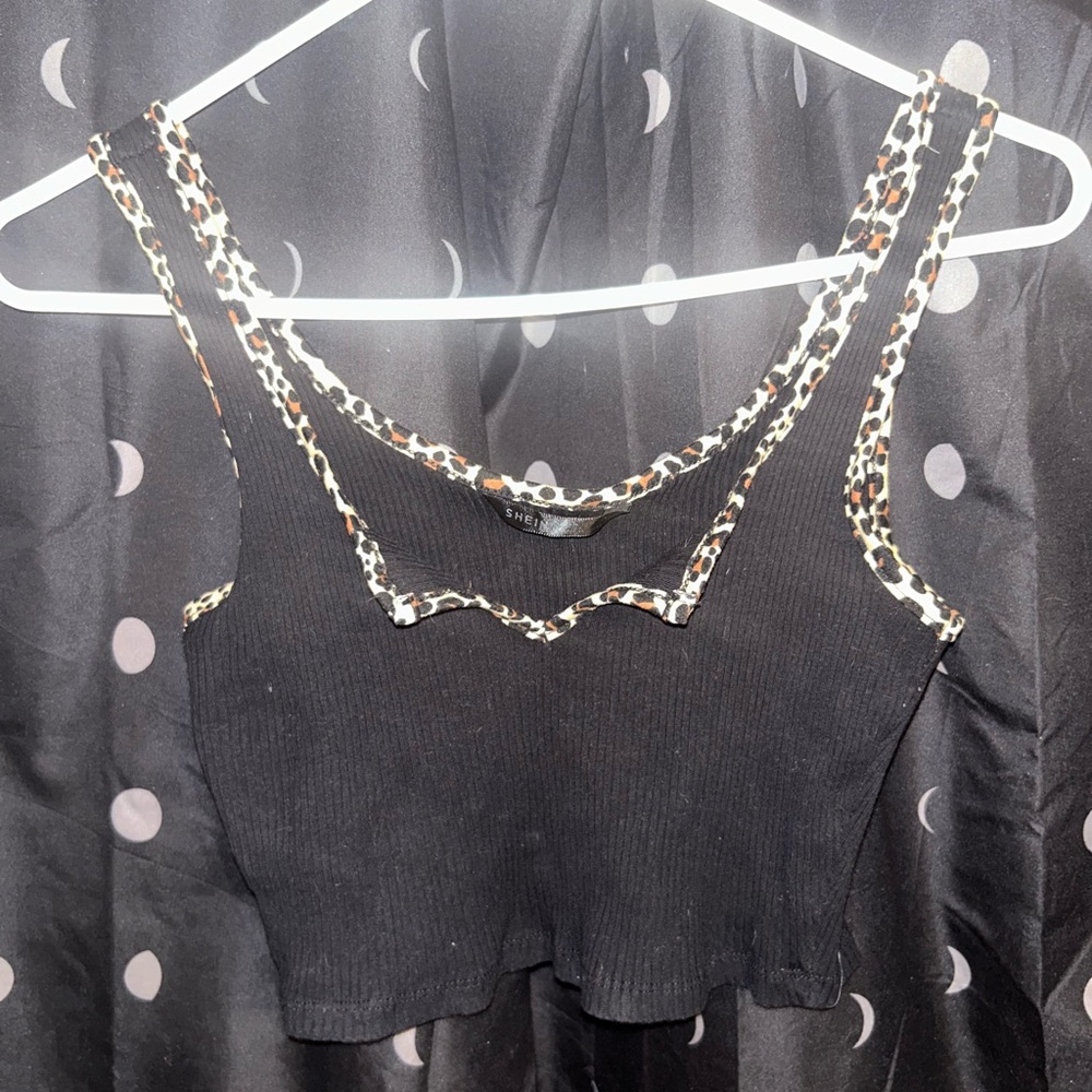 SHEIN Black Crop Top with Leopard Accents